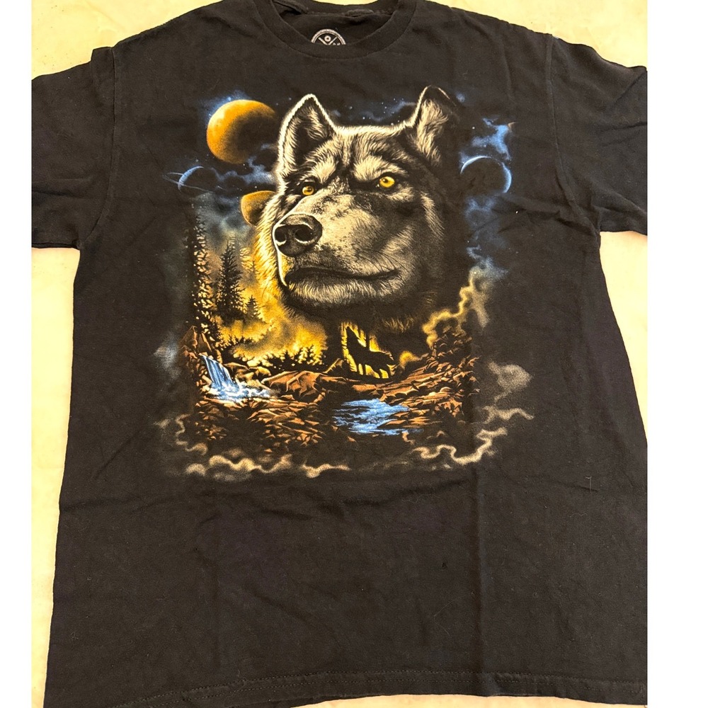 DOM Its About The Art Wolf Moon Waterfall Graphic T-Shirt Black Mens Medium